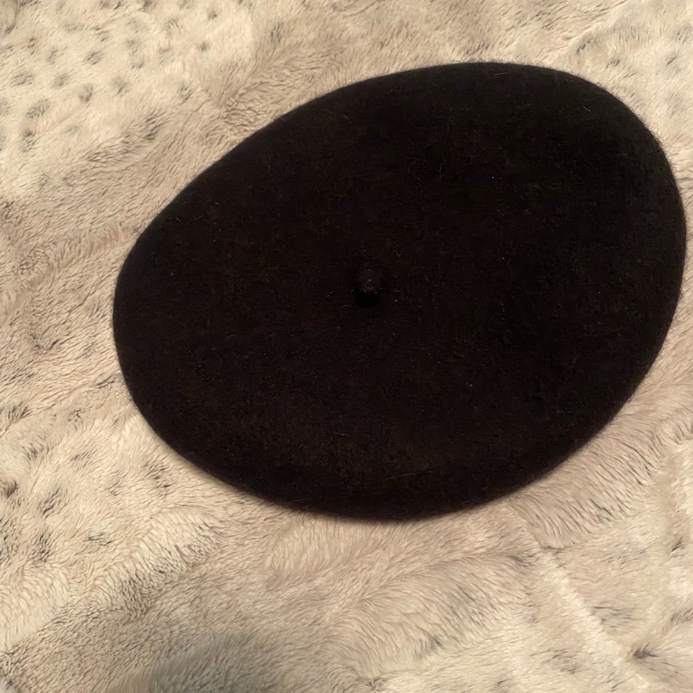Women’s beret